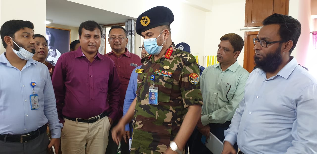 Shaidur Rahman Tea Shop Bd with Tea Board Chairman